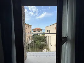 Appartamento con terrazza - Image 2