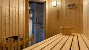 House with terrace, sauna & hot tub | Pet-friendly - Image 5