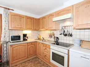 House with barbeque, terrace & garden | Mountain view - Image 2
