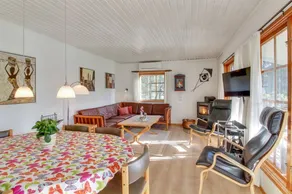 Lovely house with terrace | Dogs allowed - Image 2