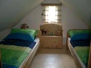 Family-oriented lovely house with garden | Panoramic view | Pets are welcome - Image 2