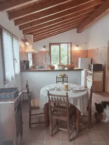 Apartamento con jardín y terraza | Vistas a la montaña - Image 4