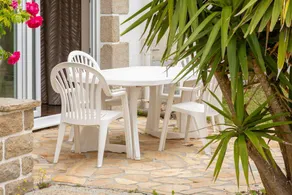 B&B with terrace & garden | Garden view - Image 2