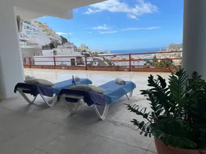 Pleasant studio with pool & terrace | Beach view | Close to the beach | Suitable for remote work - Image 4