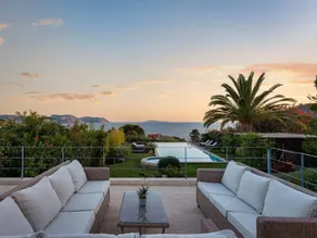 Impressive Athens Villa Villa Solstice 4 Bedrooms Private Pool - Image 2