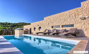 Family-friendly lovely villa with sauna, barbecue & pool | Water view - Image 4