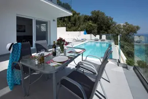 Voll ausgestattete Villa mit Pool und Terrasse | Strand in der Nähe - Image 3