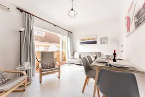 Apartment with terrace | City view - Image 5