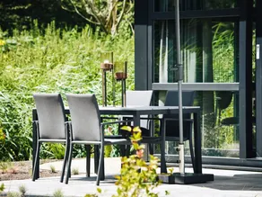 Lovely holiday home with terrace & pool - Image 4