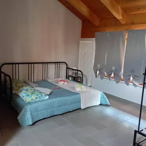 Children-friendly bed & breakfast with terrace & garden | Garden view - Image 2