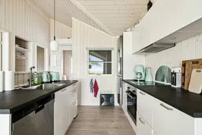 House with terrace, garden & barbecue | Sea view - Image 4