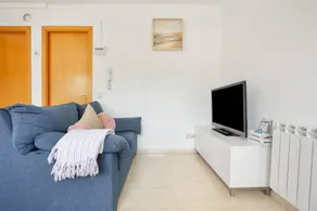 Apartment with terrace | Garden view - Image 4