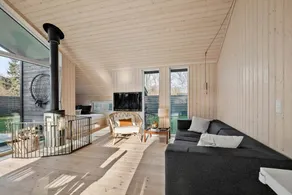 Pleasant house with terrace & BBQ - Image 5
