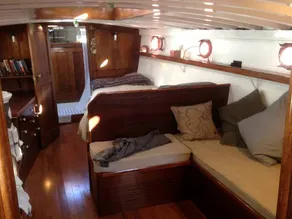 Fabulous Yacht Rental for a Unique Glamping Getaway in Bay Area, California - Image 2