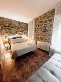 Dedicated room with garden & terrace - Image 2