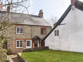 Children-friendly cottage with garden | Dogs allowed - Image 2