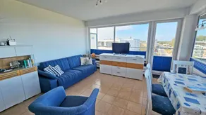 Holiday Apartment With 2 Bedrooms - Image 4