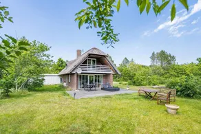 House with BBQ, garden & terrace - Image 4