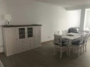 Appartement de vacances avec jardin, barbecue et terrasse | Vue jardin - Image 2