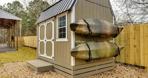 Peaceful Lakeside Covered Airstream with Firepit & Kayaks Near Centre, AL - Image 5