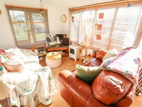 Family-friendly cottage with garden & barbecue | Beach view | Pets allowed - Image 4