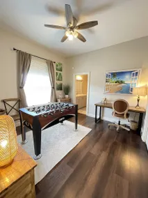 Luxury Heated Pool Home, 85 inch TV, King bed - Image 3