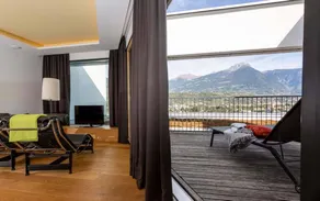 Zimmer 'Pazeider Panorama Suite 405' mit Bergblick, WLAN und Klimaanlage - Image 2