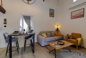 Gite with terrace & garden - Image 4