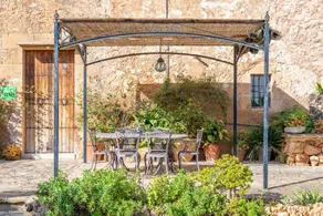 Lodge with terrace, BBQ & pool | Garden view - Image 4