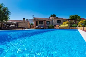 Gemütliche Villa mit Garten, Grill und privatem Pool | Haustierfreundlich - Image 2