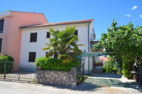 Wonderful flat with garden & terrace - Image 2