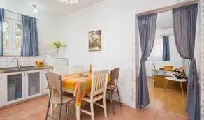 Flat with terrace & barbecue - Image 5
