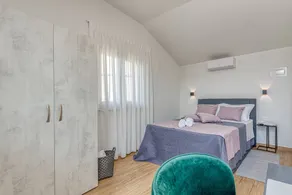 Charming dedicated room with garden & terrace - Image 3