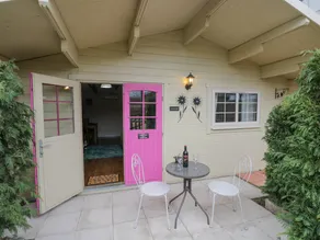 Charming cottage with garden | Pets allowed - Image 4
