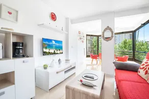 Beautiful holiday apartment with terrace | Close to the beach - Image 3
