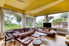 Beach Getaways in Sept: "Maison Mont StClair Charm Sea View!" Wi-Fi & AC - Image 3