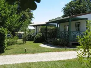 Espléndido chalet con piscina climatizada y terraza | Se admiten mascotas - Image 4