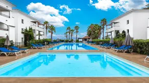 Pleasant apartment with terrace & pool | Sea view | Next to the beach | Dogs allowed - Image 2