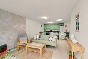 Apartment with terrace, pool & garden | Sea view - Image 3