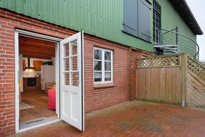 Fully equipped flat with garden, heated pool & terrace | Garden view | Pets are welcome - Image 4