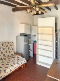 Charming studio in Linguizzetta 23 m² with private terrace - Image 4
