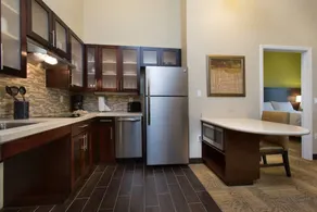 Appartement en copropriété avec piscine - Image 3