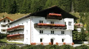 Child-friendly holiday apartment | Dogs allowed - Image 2
