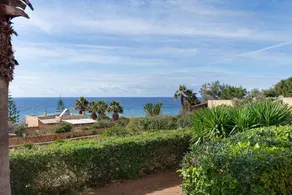 Grande villa entièrement équipée avec barbecue, internet haut débit et jardin | Vue jardin | Proche de la plage | Idéale pour le télétravail | Avec animaux autorisés - Image 2