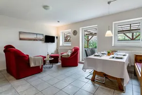 Holiday Apartment Seehund with Shared Garden, Covered Terrace, and Wi-Fi - Image 5