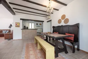 Appartement avec jardin, internet haut débit et terrasse | Vue montagne - Image 3