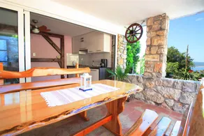 House with garden, barbecue & terrace | Sea view - Image 4