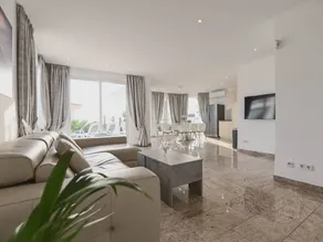 House with terrace, heated pool & BBQ - Image 5