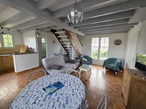 Holiday home with garden, terrace & barbeque | Beach nearby - Image 3