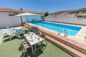 Casa con piscina privata e terrazza | Vista sulla montagna - Image 4